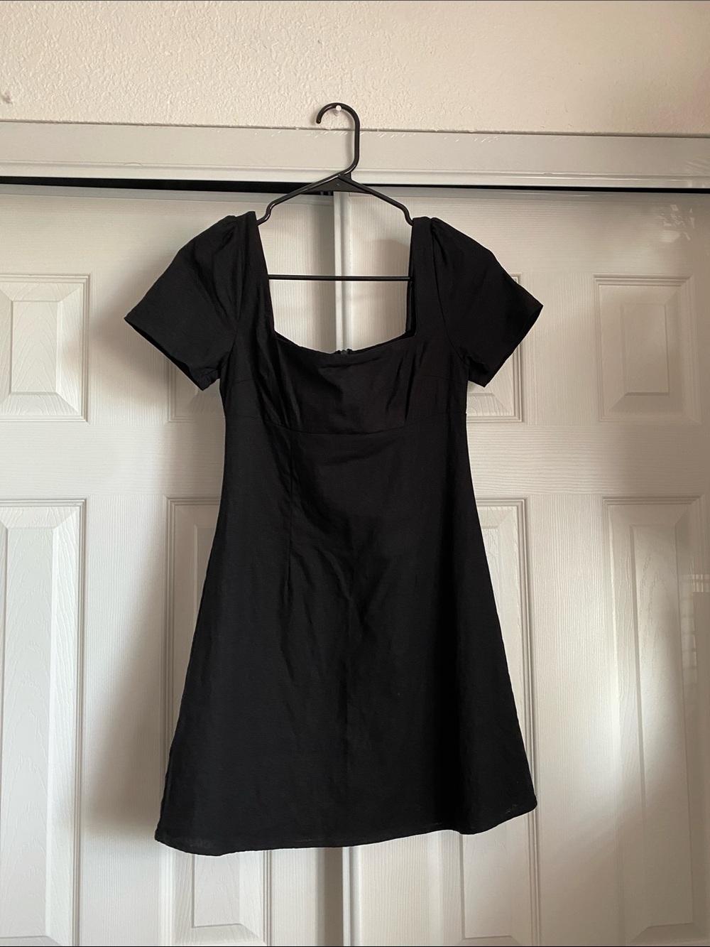 🖤 Princess Polly Black Square Neck Mini Dress size 4 Perfect Condition
